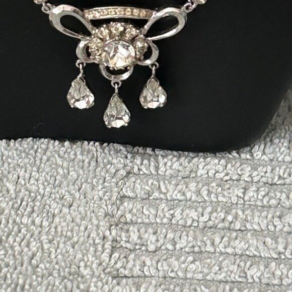 Gorgeous and sparkly! vintage rhinestone necklace - Picture 5 of 5